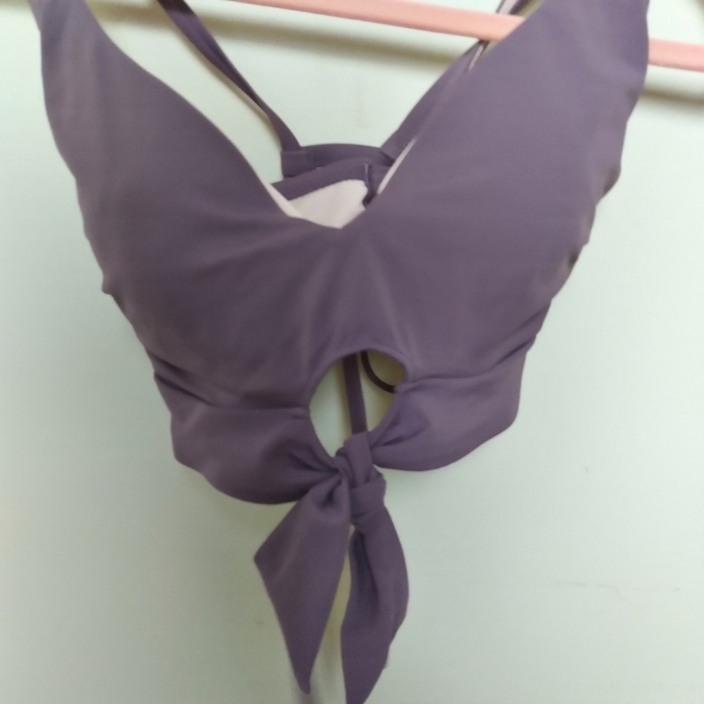 Shade & Shore Purple Criss Cross Back Tie Detail Bikini Top Size 36C - Picture 3 of 9